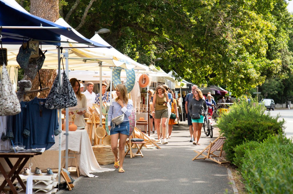 Marché du Pyla à la Teste-de-Buch.